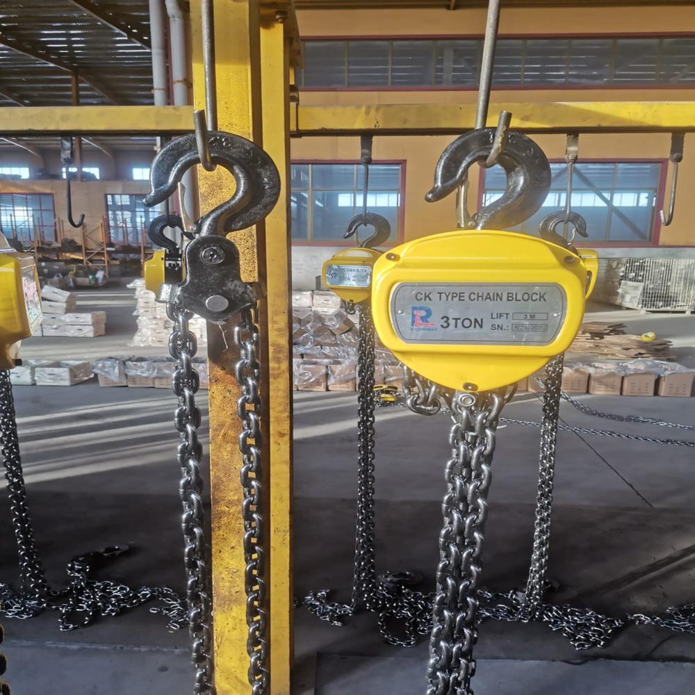 Chain Pulley Block - Application: Lifting And Lowering Heavy Loads
