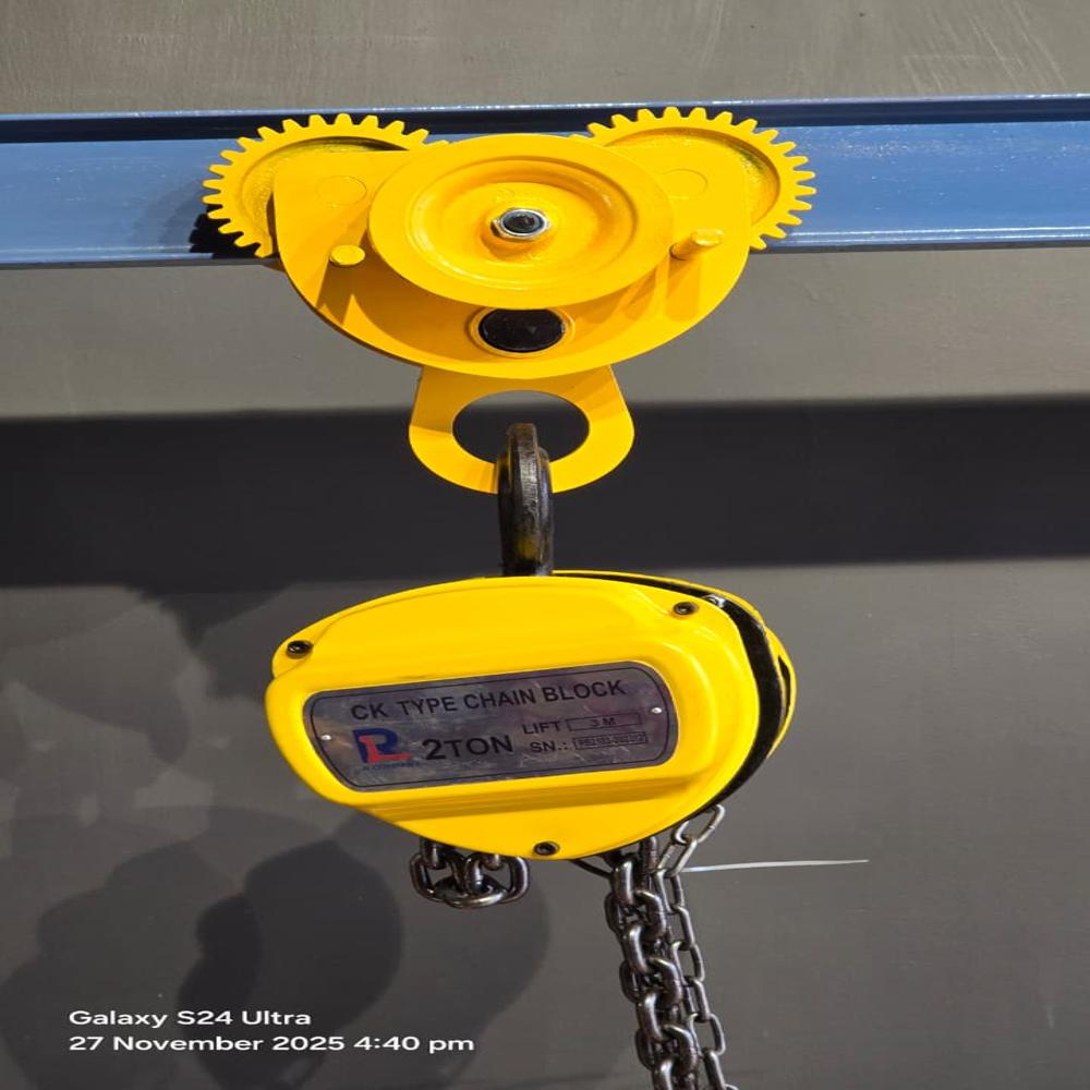 Chain Pulley Block - Application: Lifting And Lowering Heavy Loads