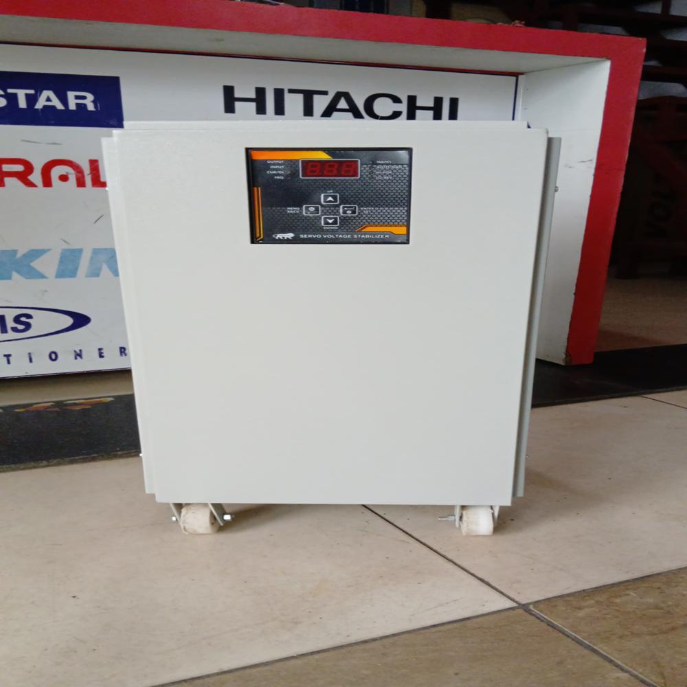 सर्वो वोल्टेज स्टेबलाइजर 10kva