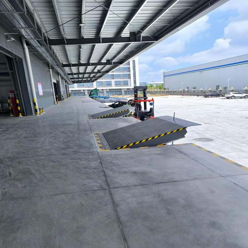 Dock Leveller