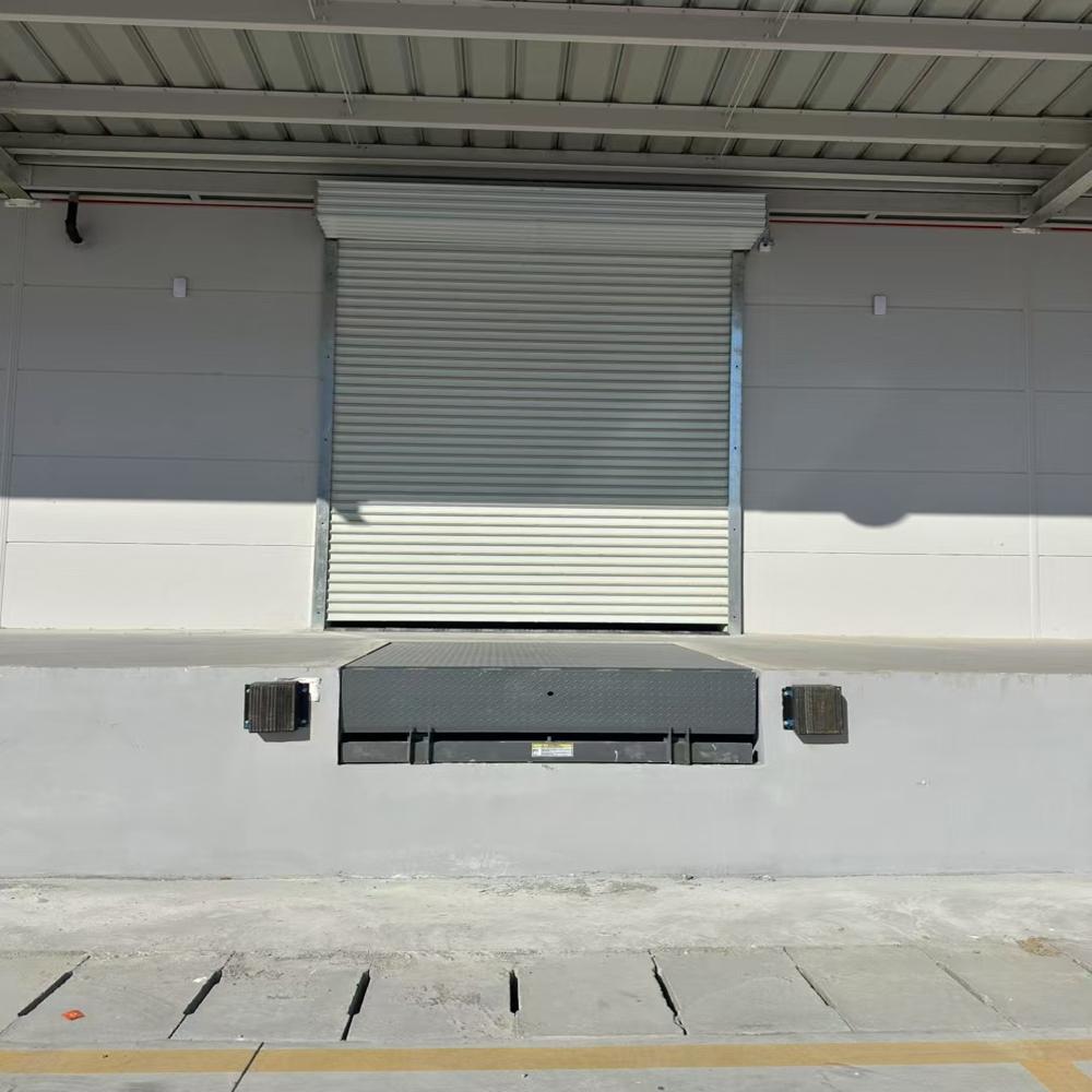 Dock Leveller - Belt Type: No Belt