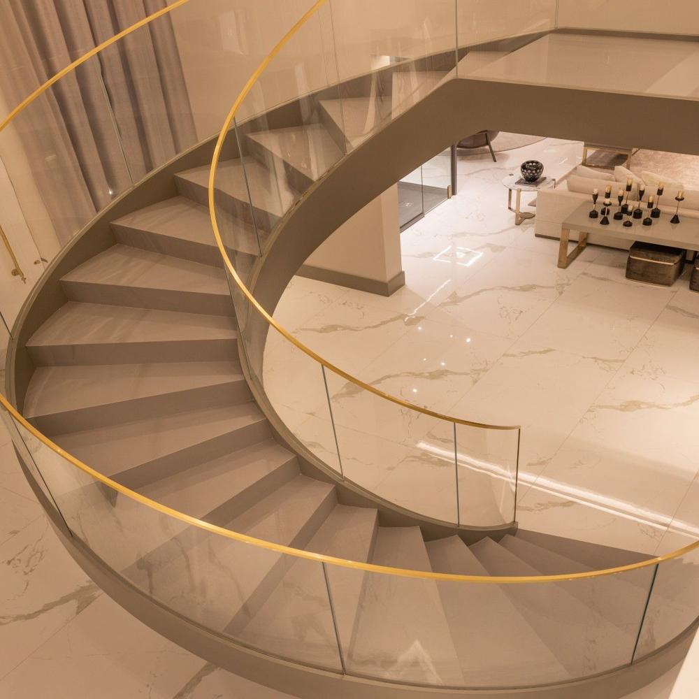 Bend Glass for staircase