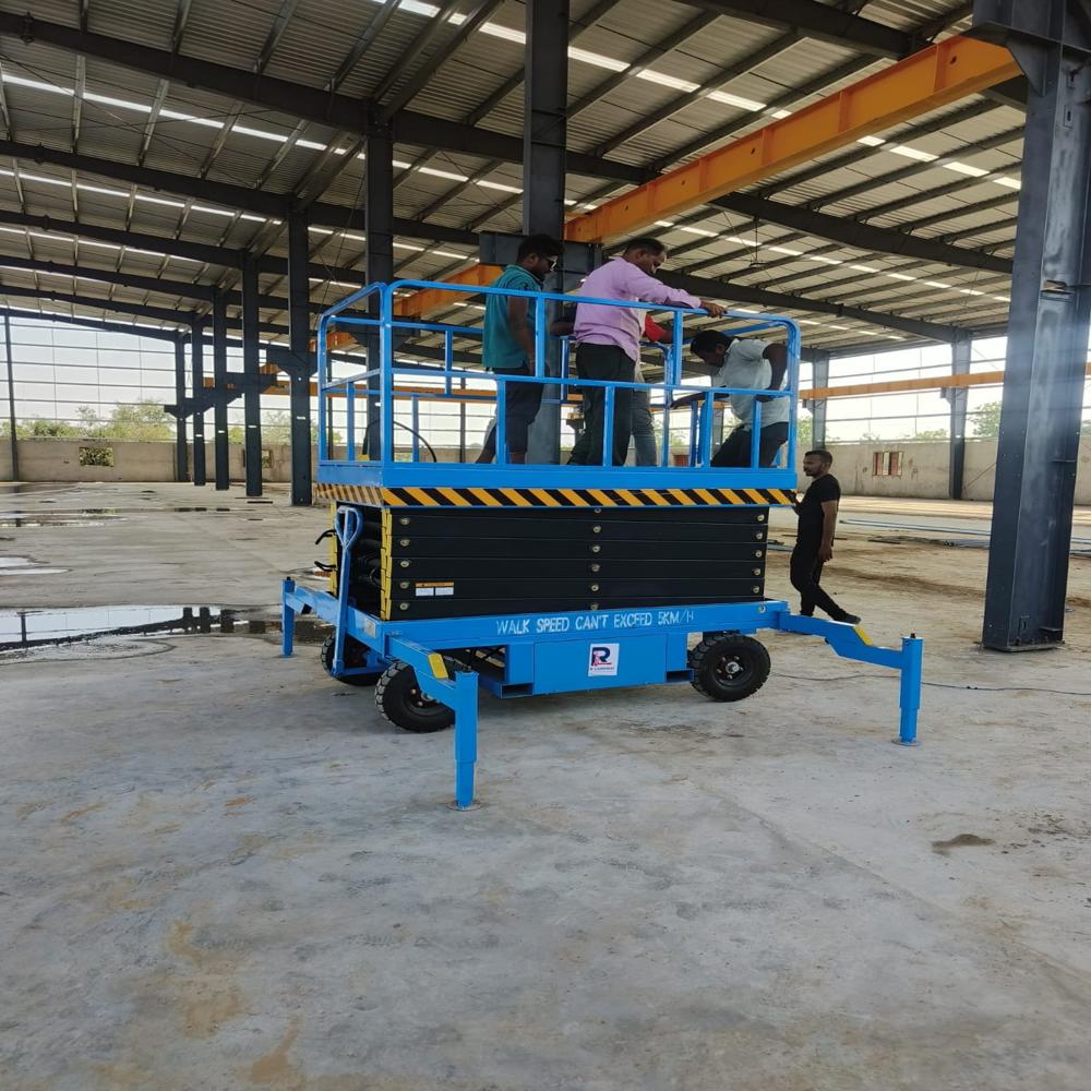 Manually Towable Scissor Lift