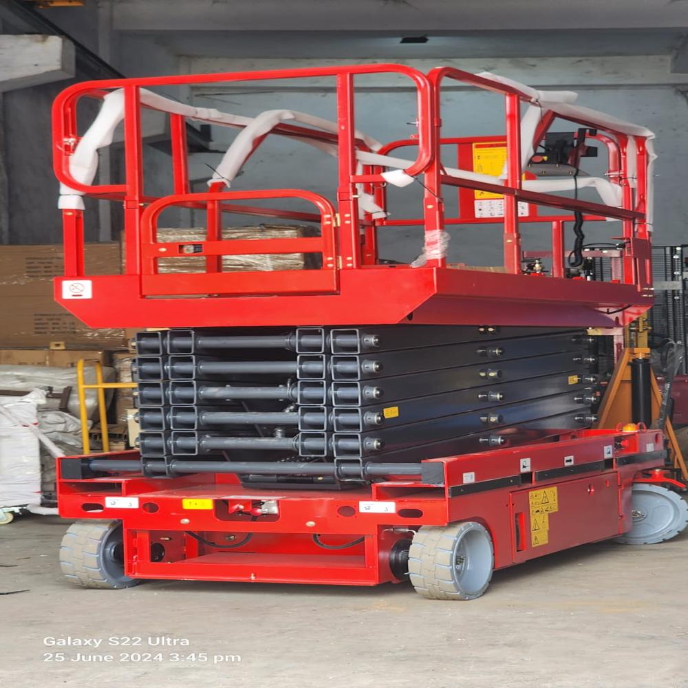 12 Mtr Self Propelled Scissor Lift
