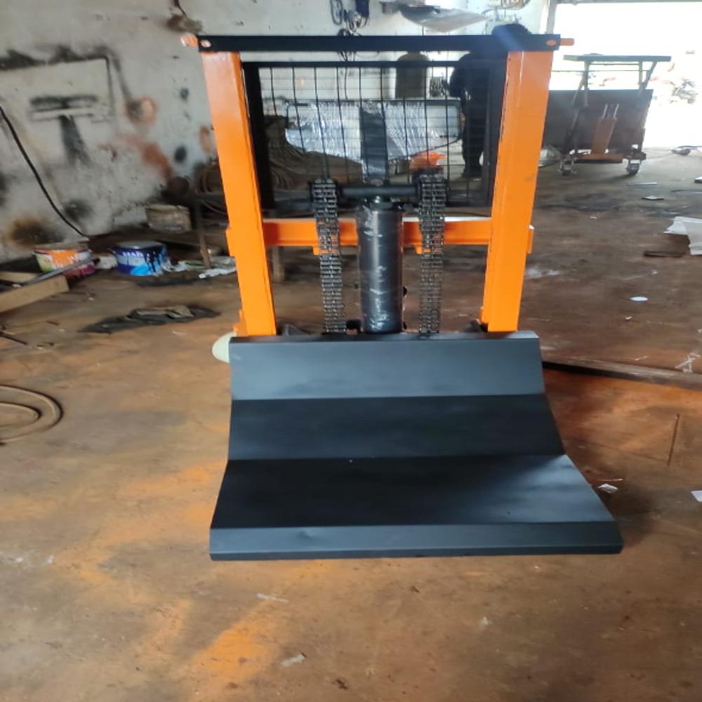 Paper Roll Stacker - Efficiency: High Handling Efficiency
