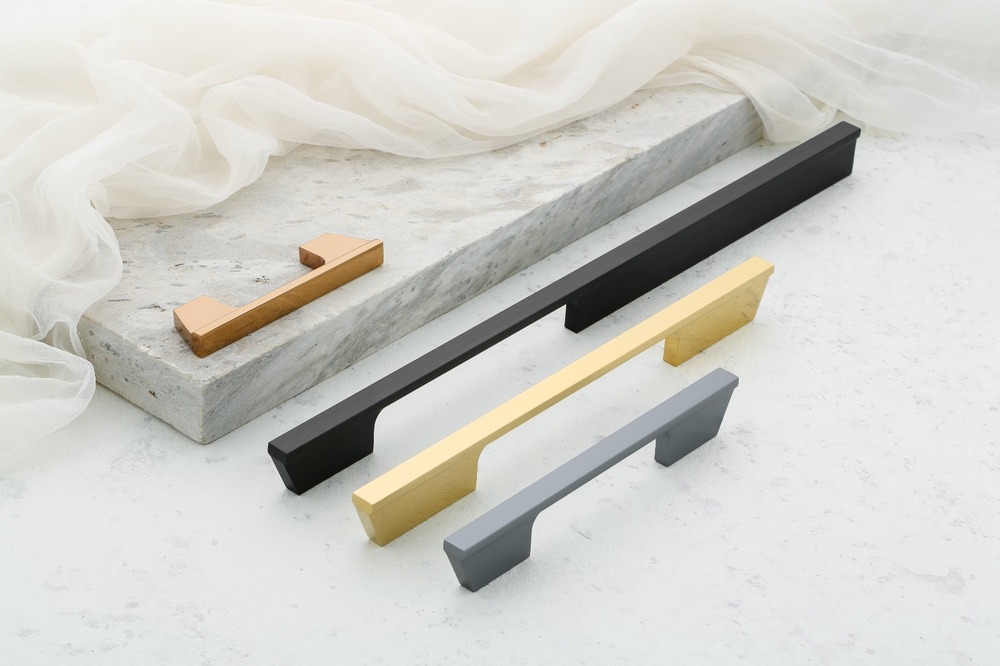 Modern Cabinet Handles