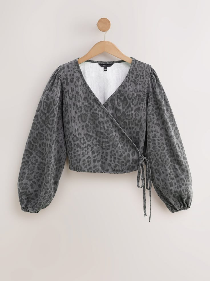 Front Tie Top - Color: Multicolor