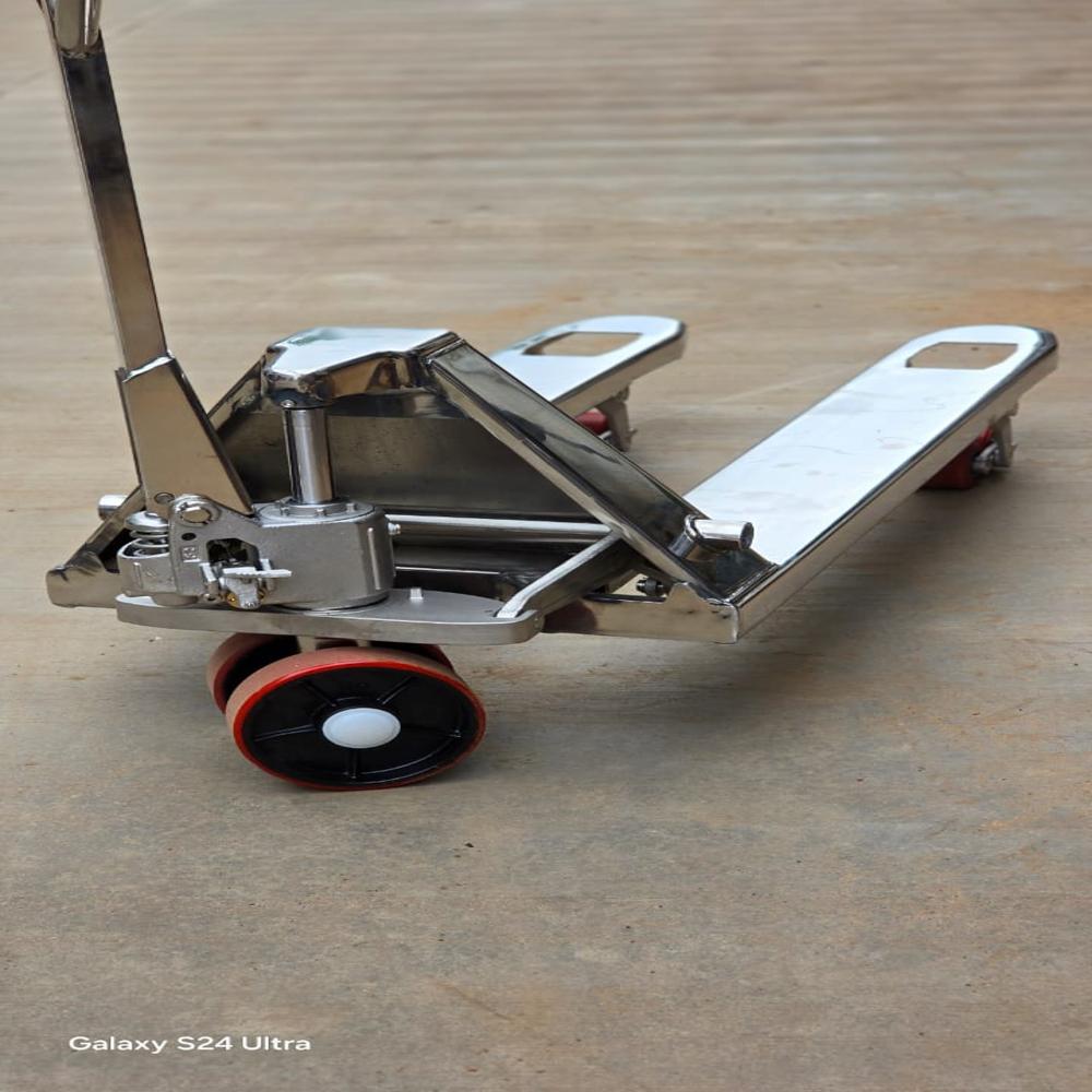 Steel Pallet Truck