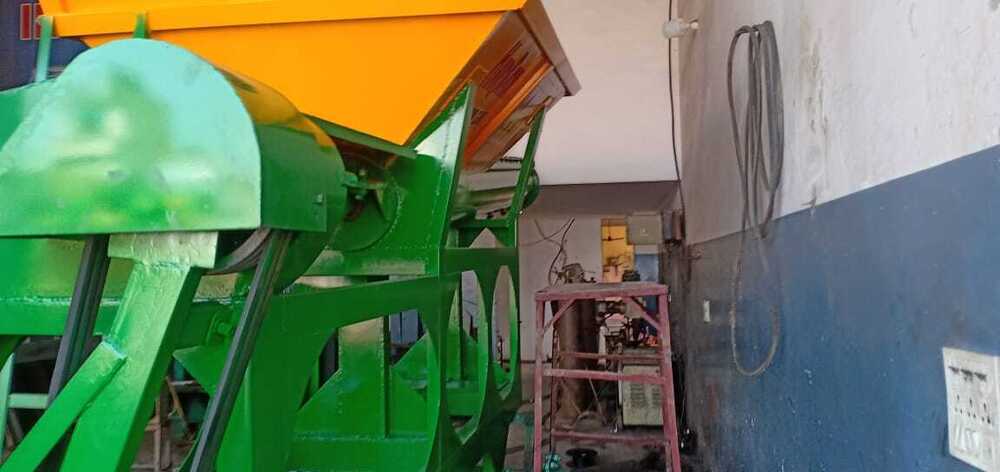 माइल्ड स्टील डबल शाफ्ट क्ले मिक्सिंग मशीन