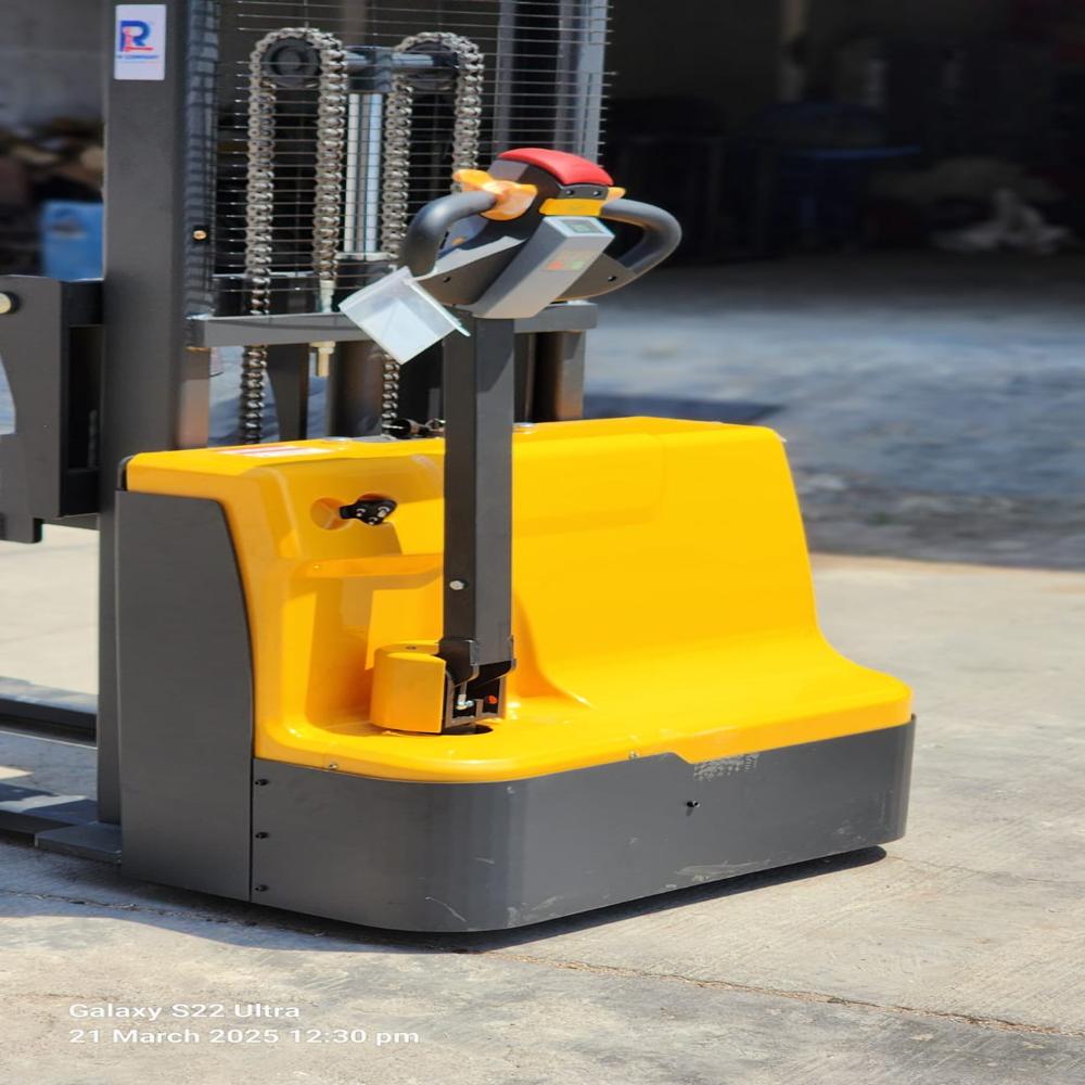 Electric Stacker