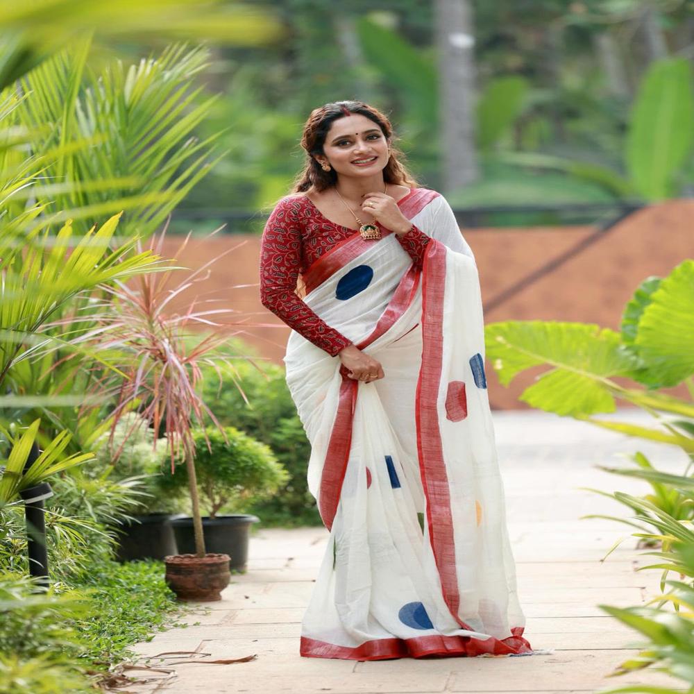 Premium Exclusive Latest Saree Collection