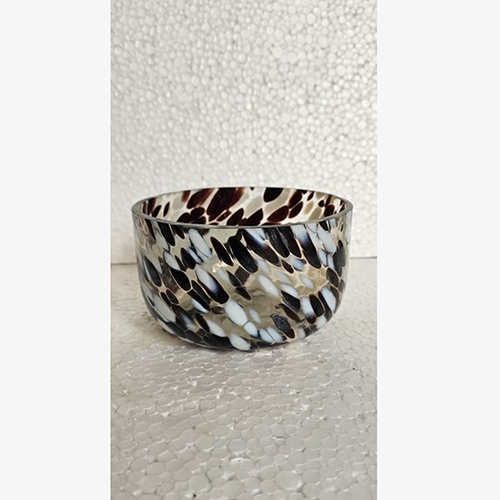 Se-3007 3.5Inch Ball With White And Black Cheena Finish Glass - Capacity: Not Applicable (Decorative Only)