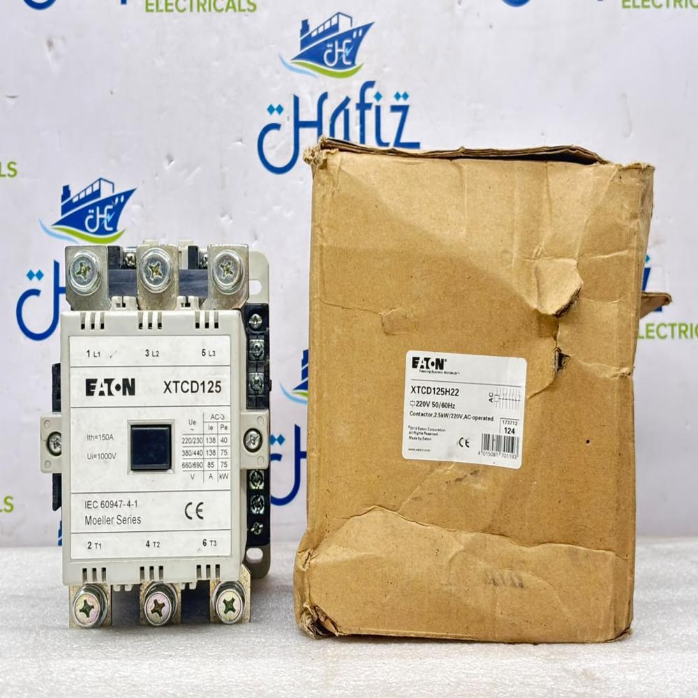 EATON XICD136H22 125A 220V AC CONTECTOR