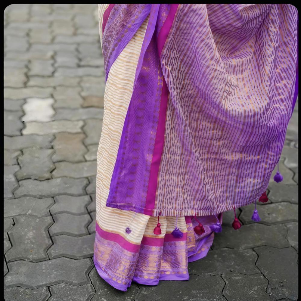 Mul Cotton zori strip Saree With BP White & Panaful