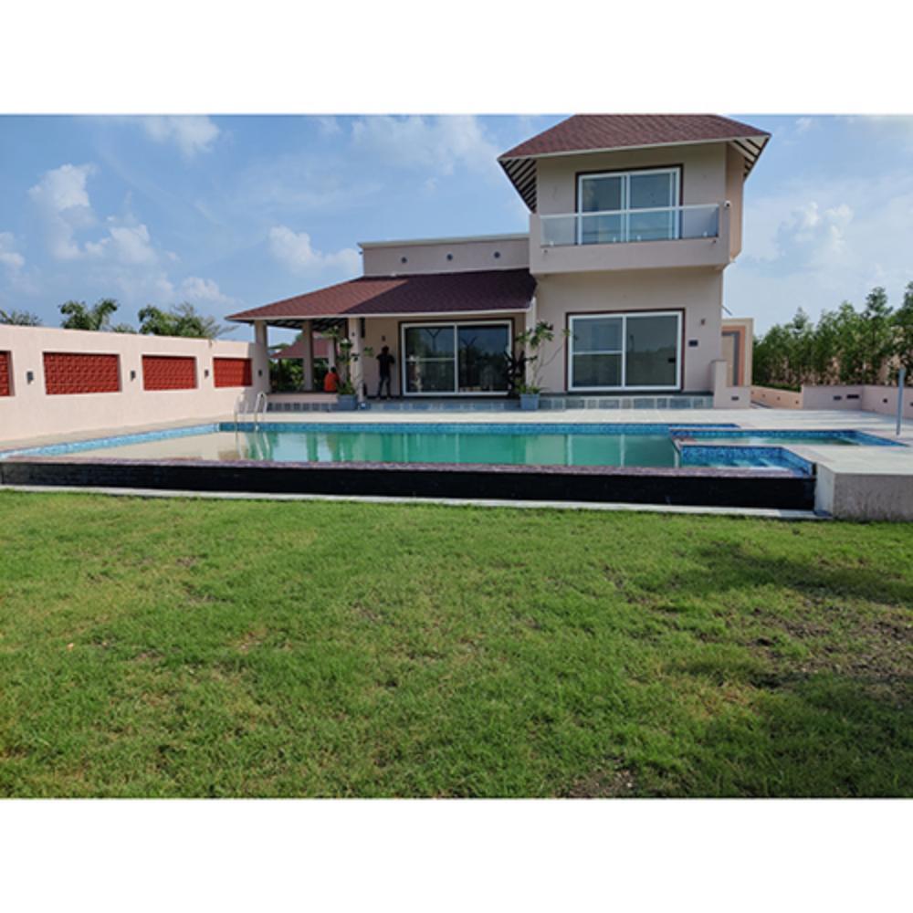 Stylish Residential Swimming Pool construction services
