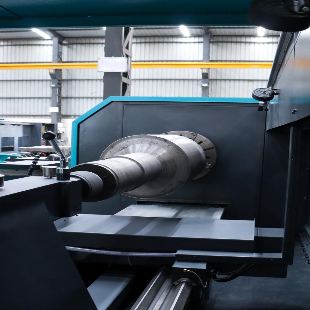 Extra Heavy Duty CNC Lathe Machine