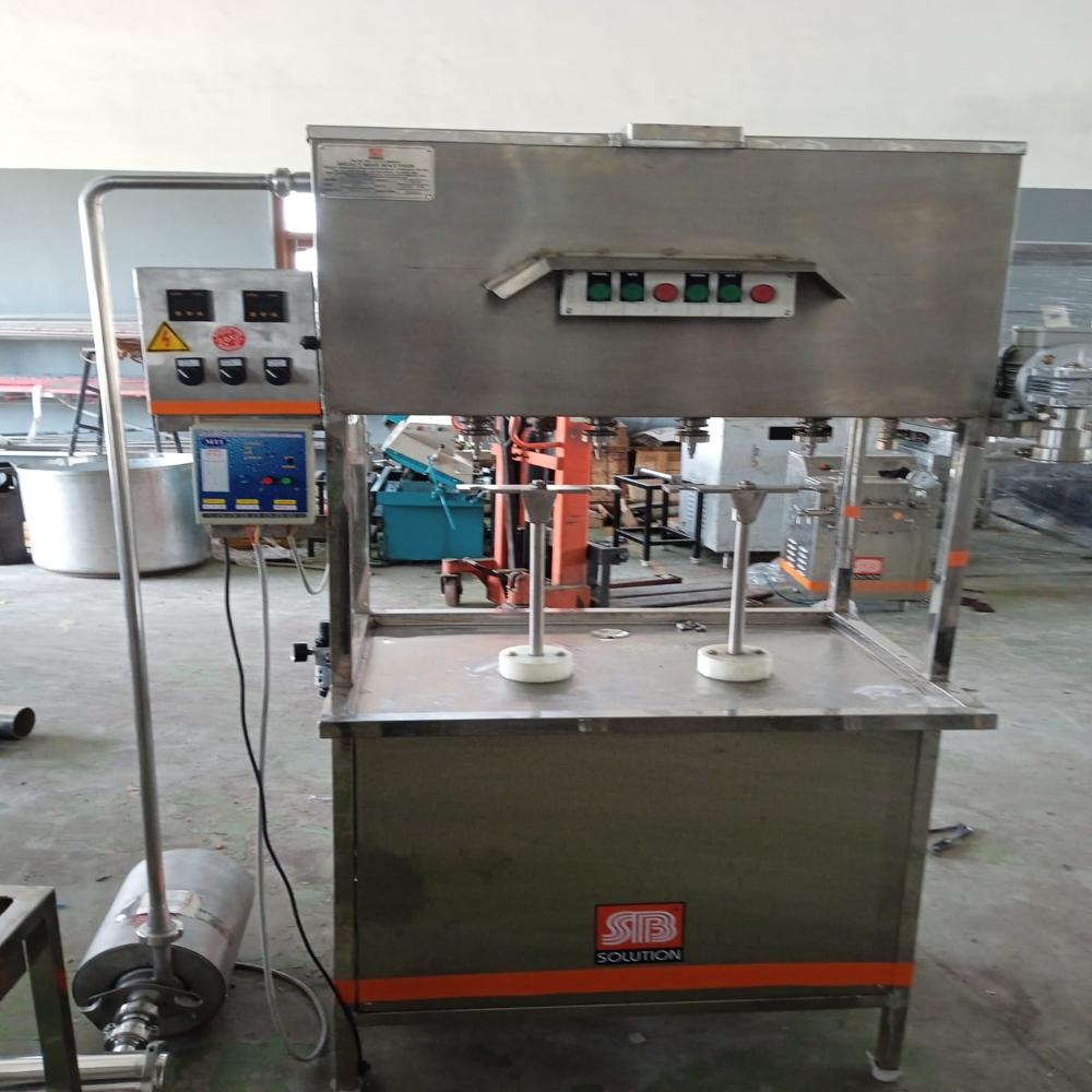 Juice Pet Bottle Filling Machine - Semi Automatic