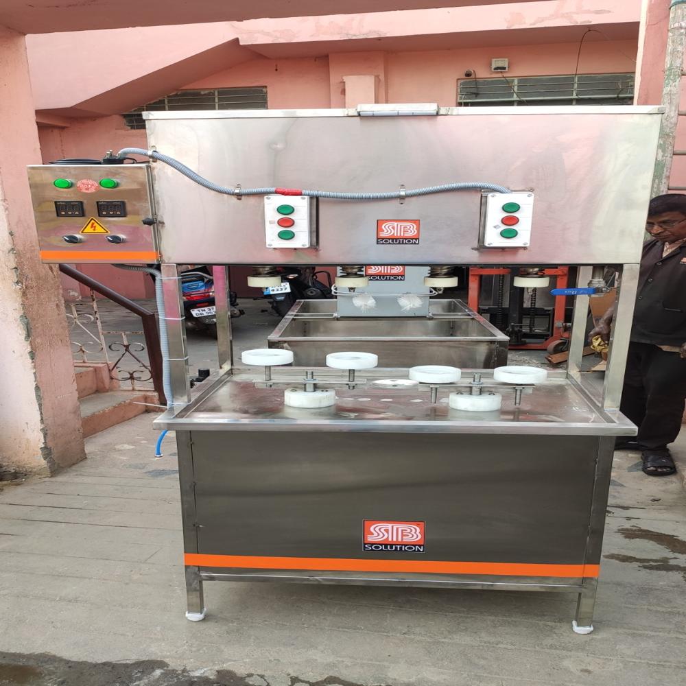Juice Pet Bottle Filling Machine - Semi Automatic