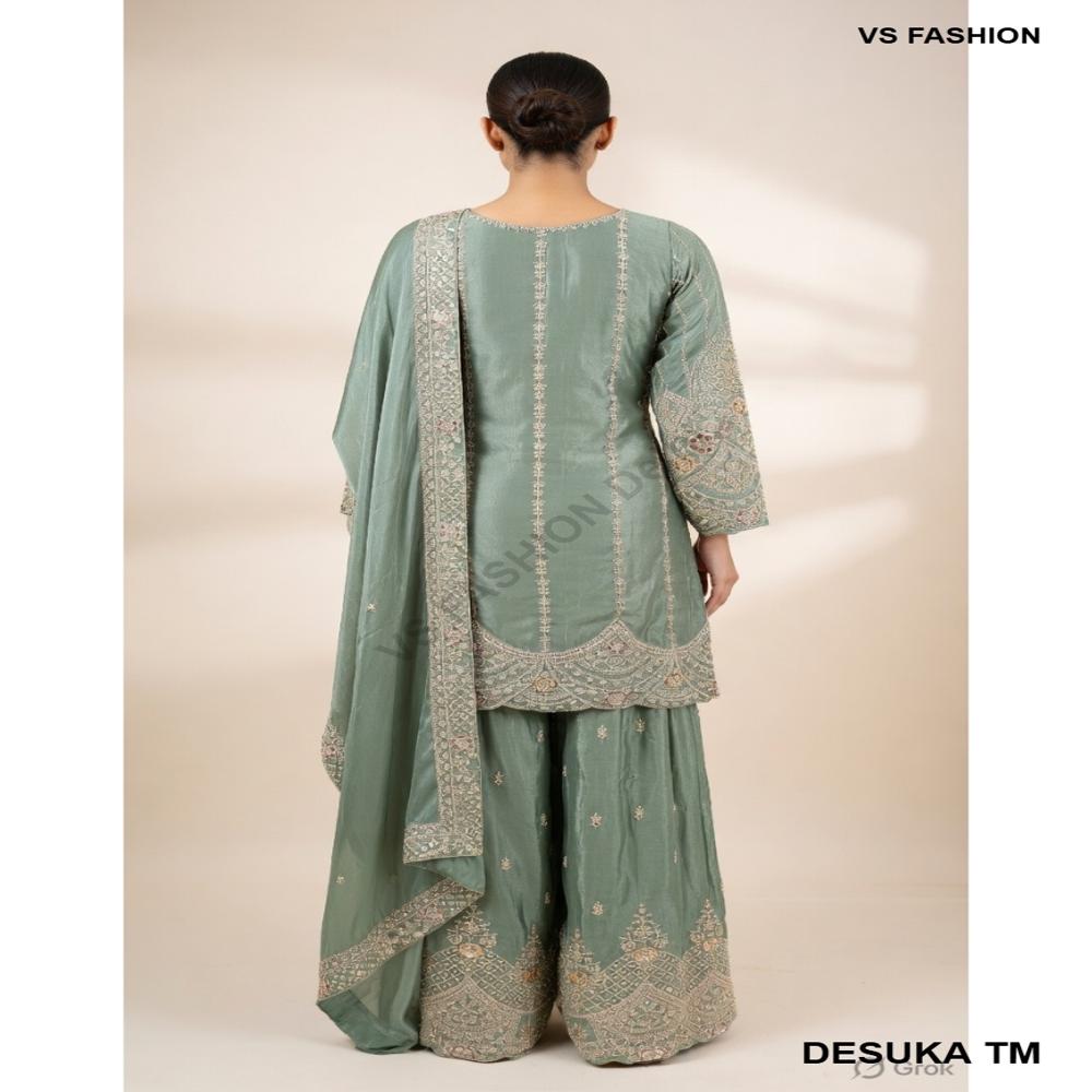 PL-20136 Heavy Embroidered Punjabi Suit