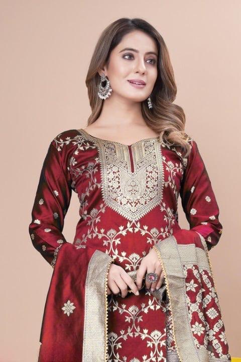 Maroon Color Ladies Embroidiery Kurti With Pant And Duptta Set