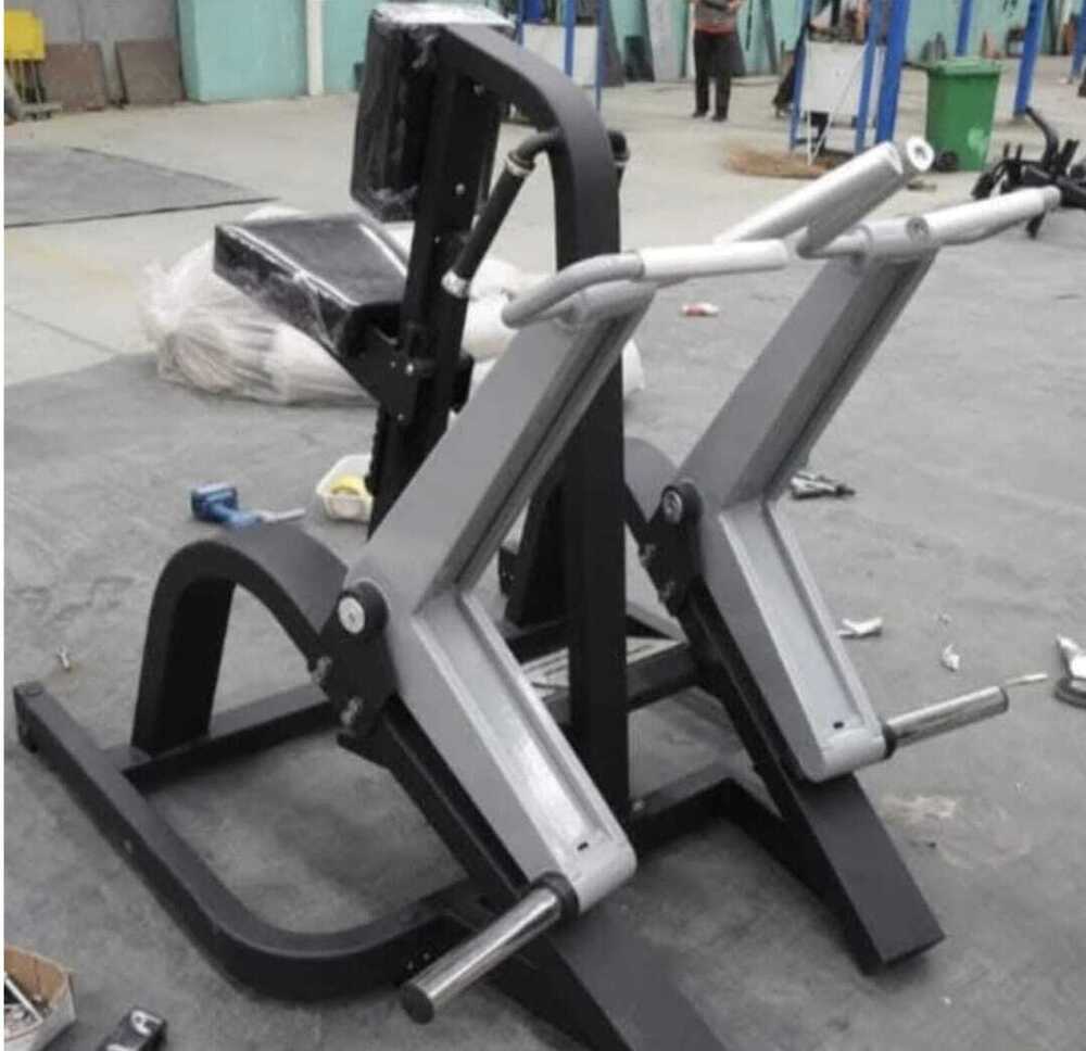 Hammer Rowing Machine