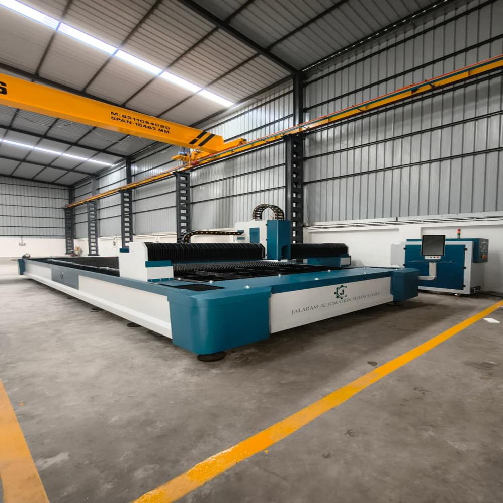 Automatic Cnc Fiber Laser Cutting Machine - Color: Green