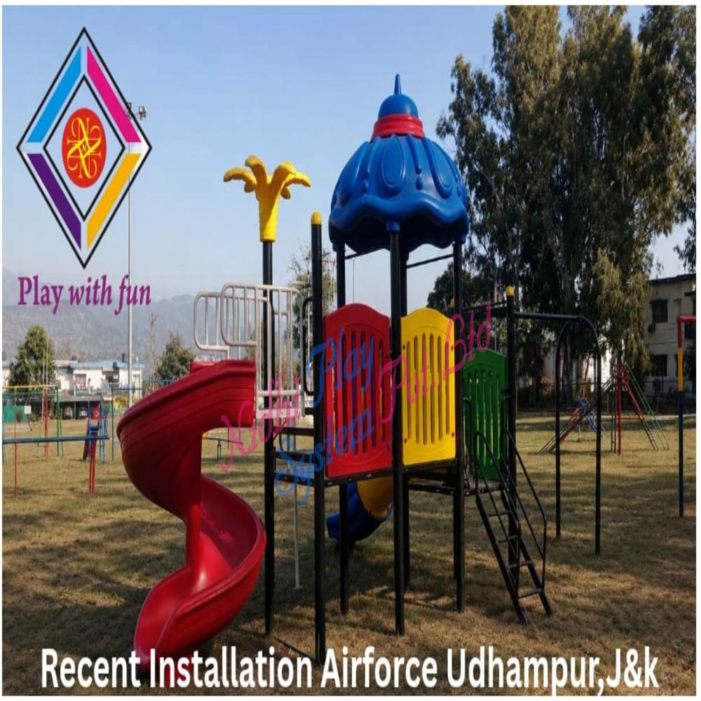 Playground Multiplay Station - Capacity: 10-15 Children