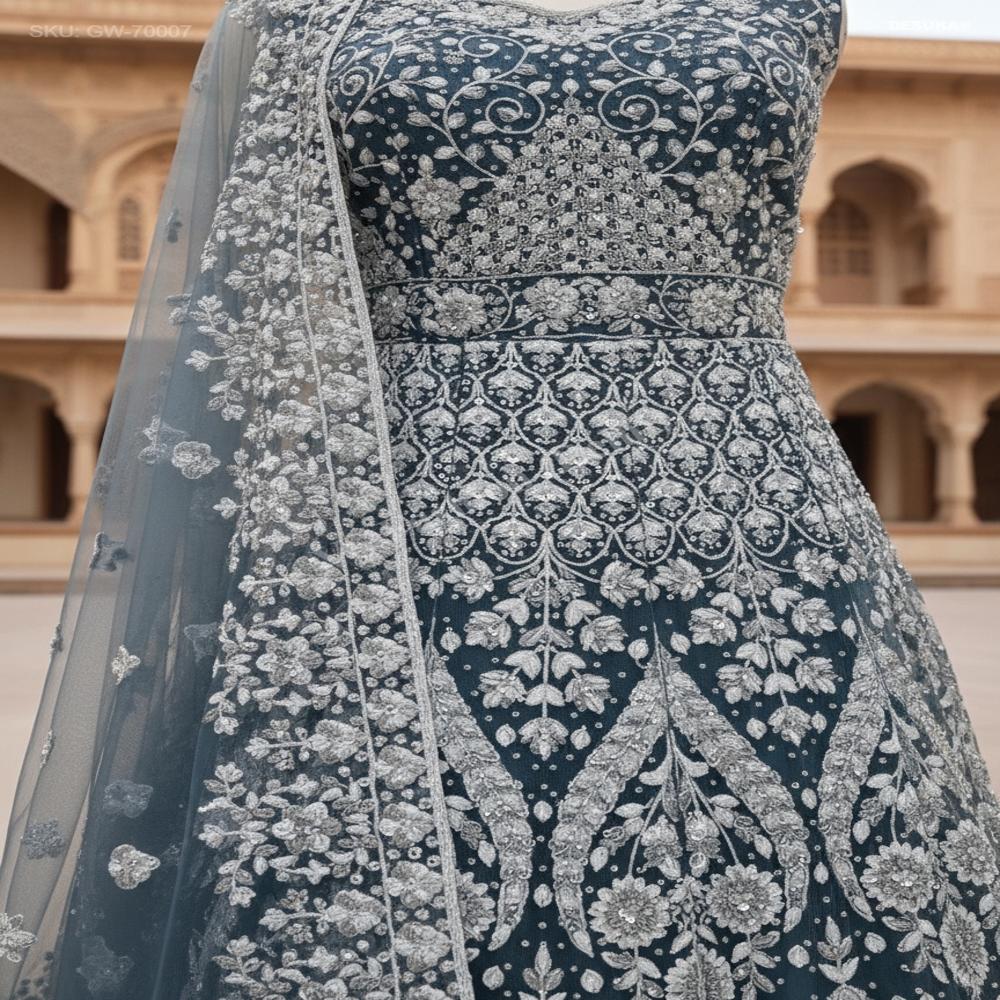 GW-70007 Heavy Premium Net Gown