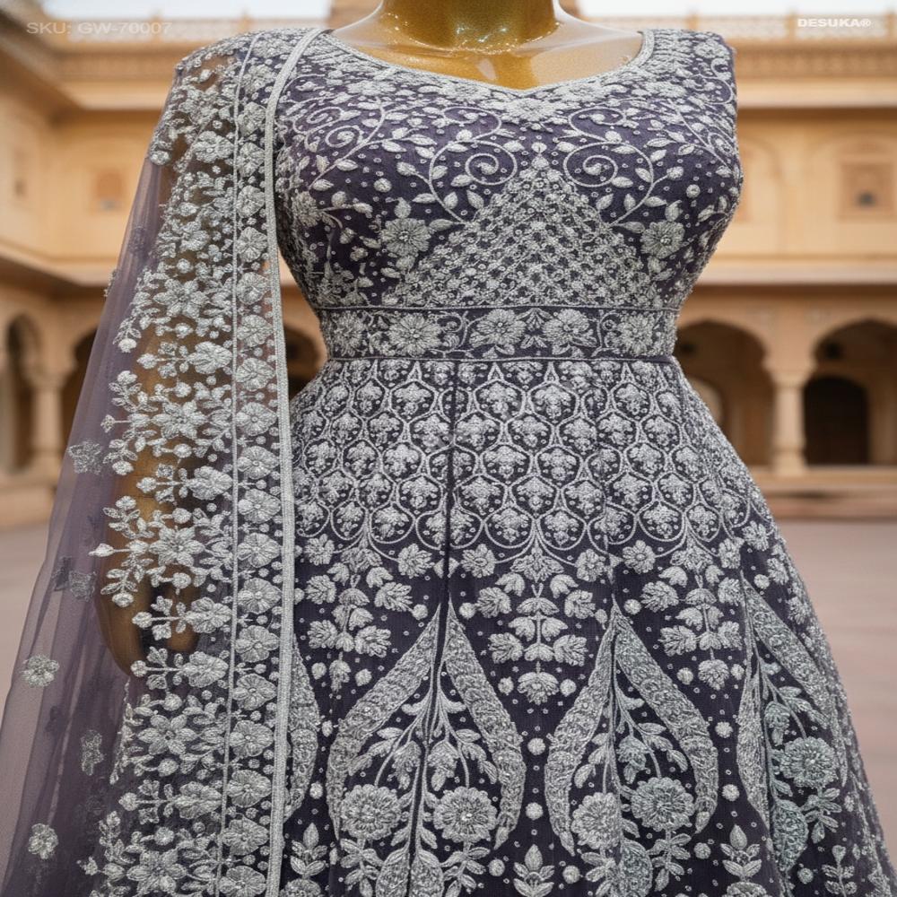 GW-70007 Heavy Premium Net Gown