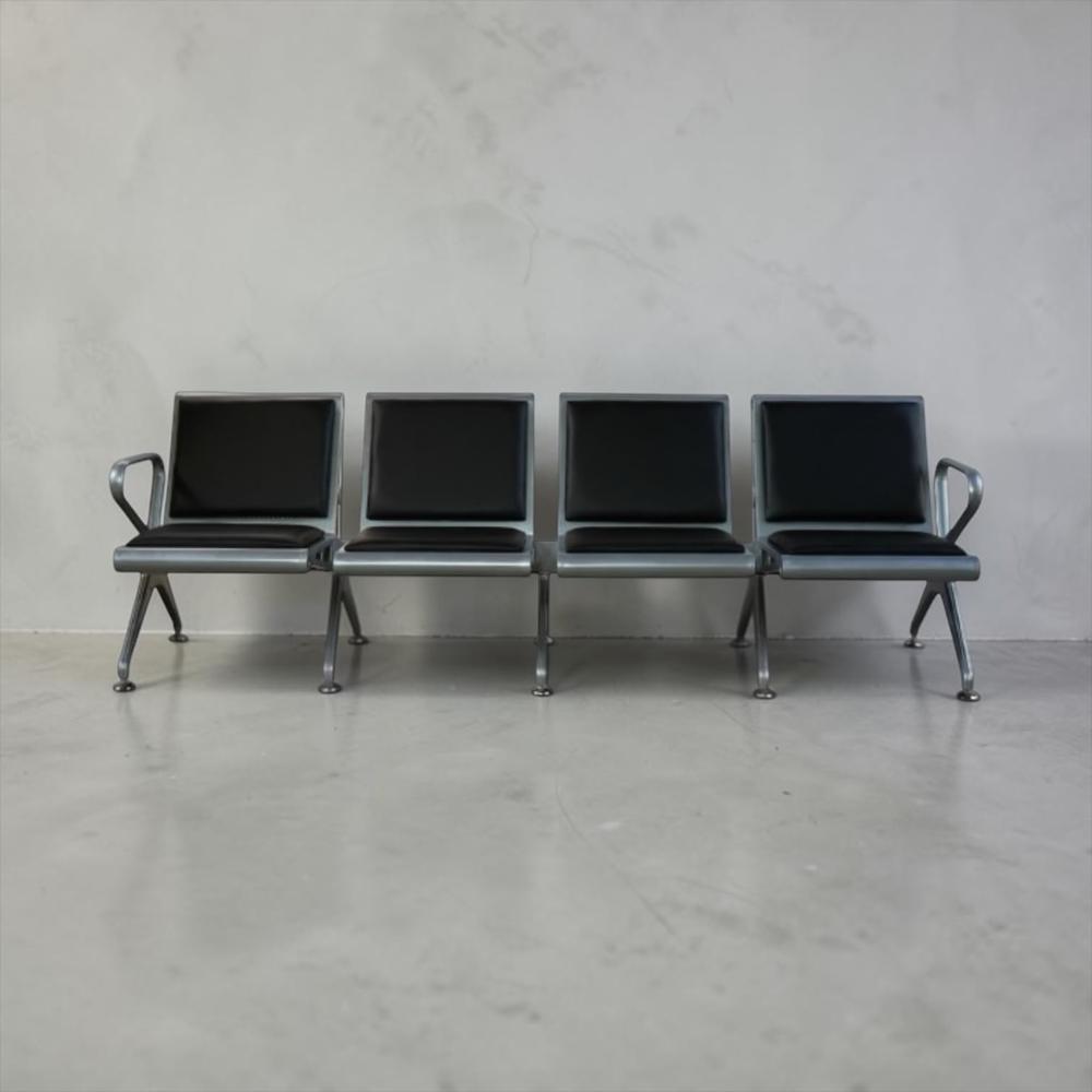4 Seater Waiting Bench With Cushion