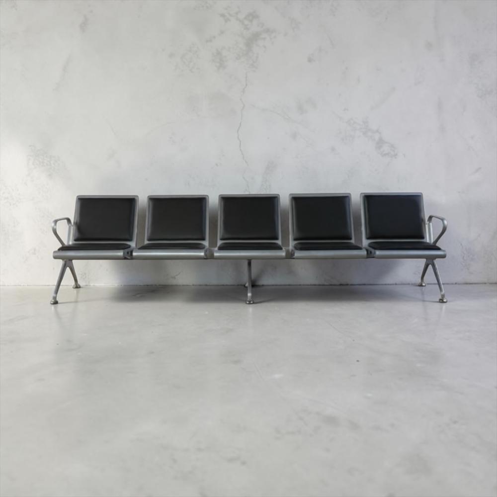 5 Seater Waiting Bench With Cushion - Color: Silver (Frame)