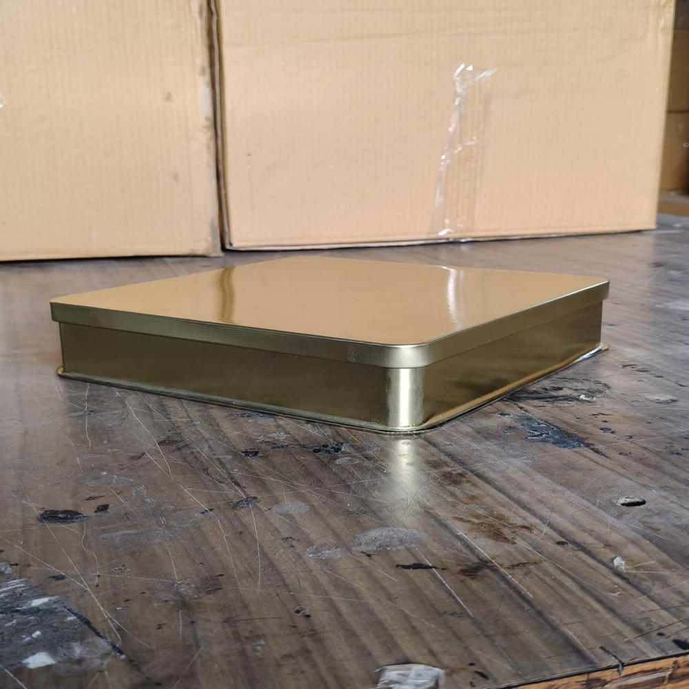 Square tin Box 200 * 200 mm