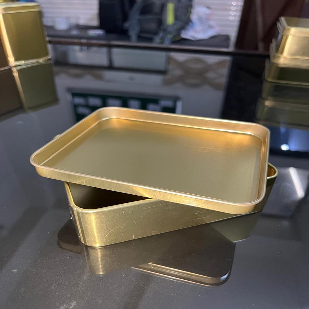 Rectangular Tin Box 101 * 121 Mm - Capacity: 250 Pcs/hr