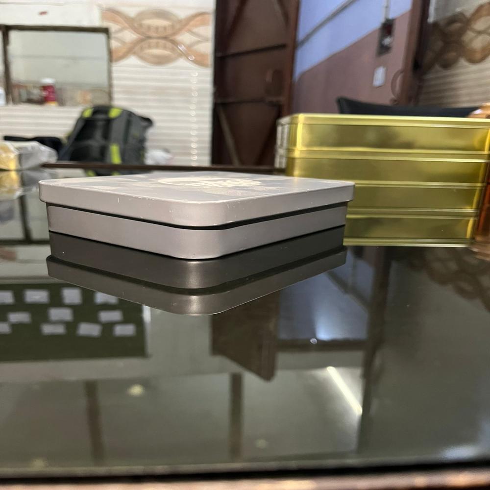 Rectangular Tin Box 111 * 131 mm