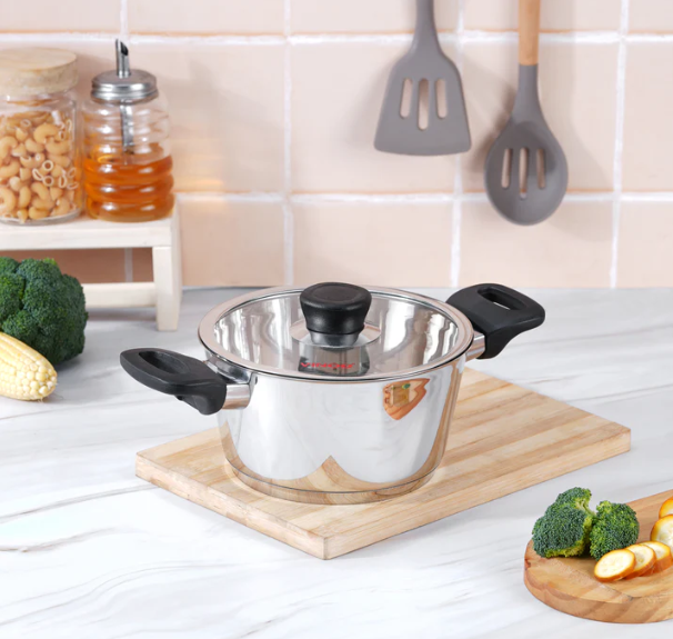 Stainless Steel Saucepot 20 cm  2.7 Ltr