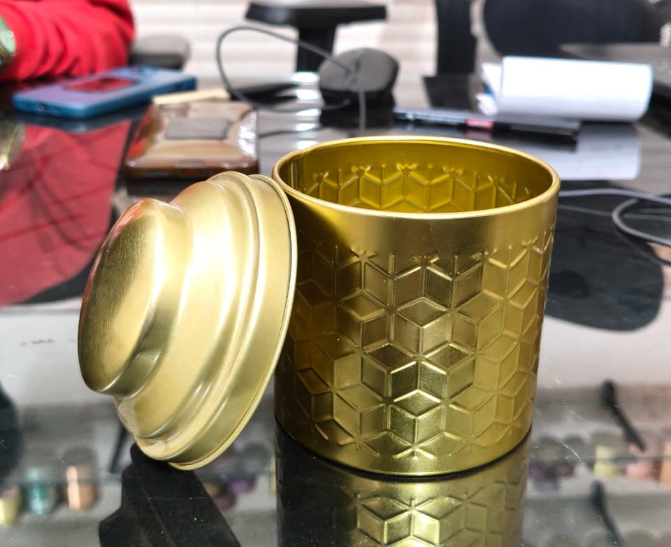 Dome Embossing Body - Capacity: 1000 Pcs/hr