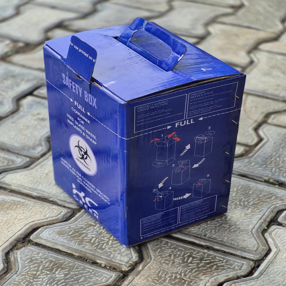 Blue box cardboard box for BMW 10L