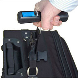 पोर्टेबल ट्रैवल स्केल्स