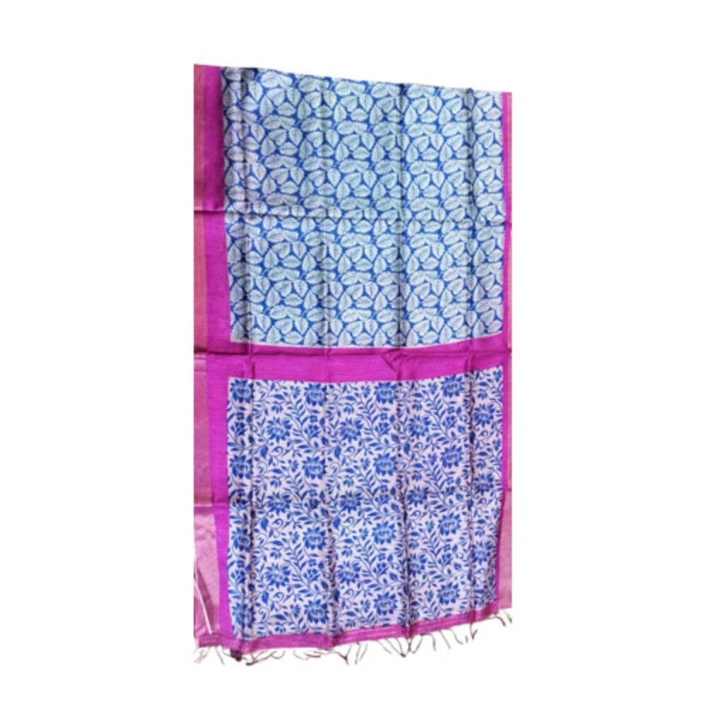 Ladies Munga Saree - Color: Multicolor