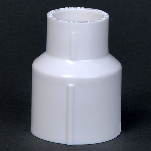 Upvc Reducer Socket - Diameter: 1 X 3/4 Inch (In)