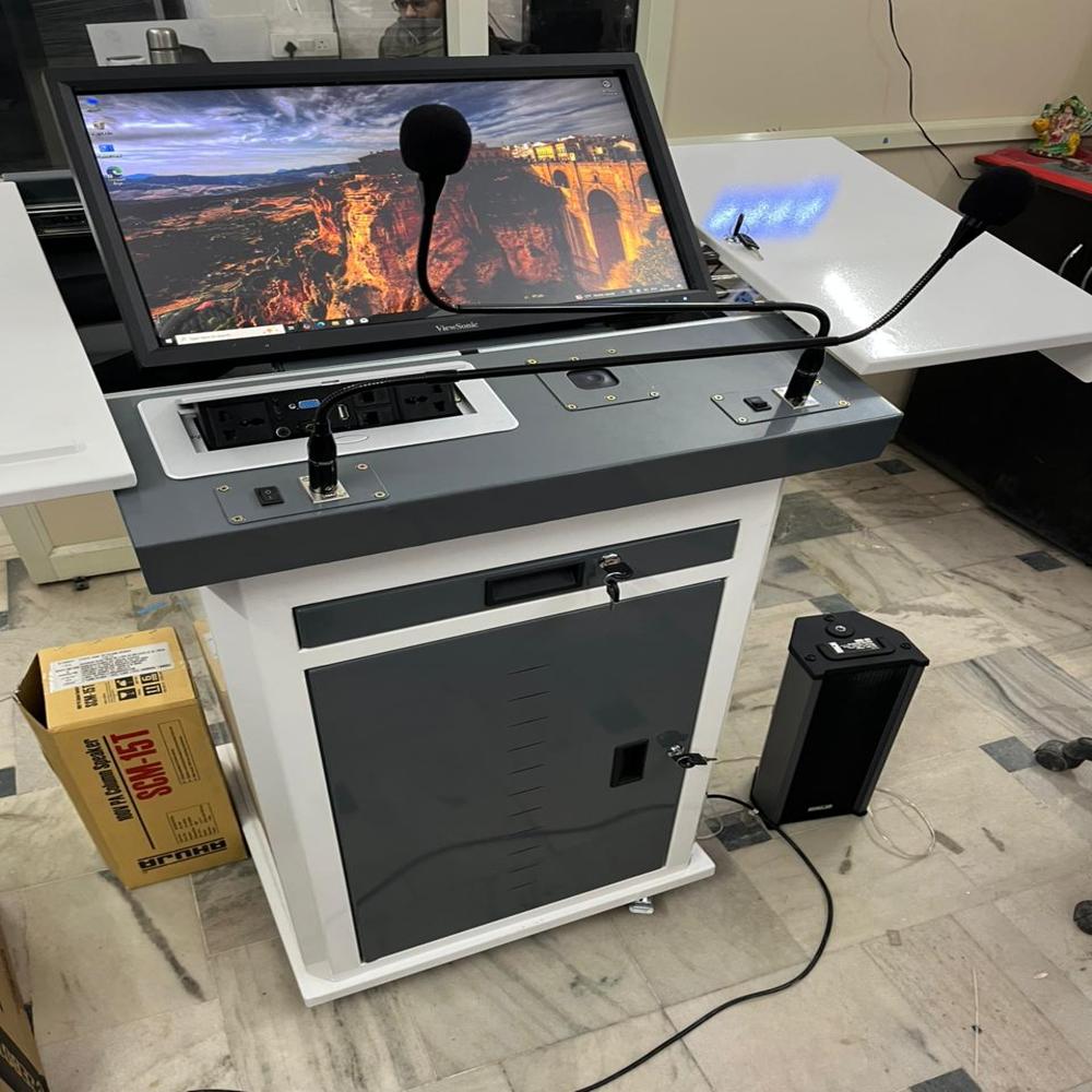 Digital Podium Solutions in Classrooms