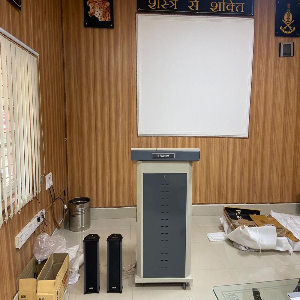Interactive Digital Podium - Color: White