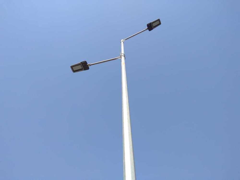 Highway Street Light Pole