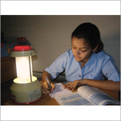 एलईडी सोलर लालटेन