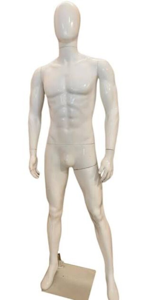 MALE MANNEQUINS