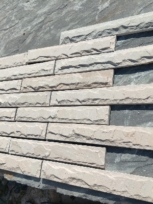 Pink stone butch