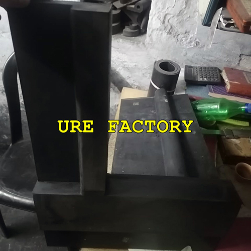 Bottom Corner Seal