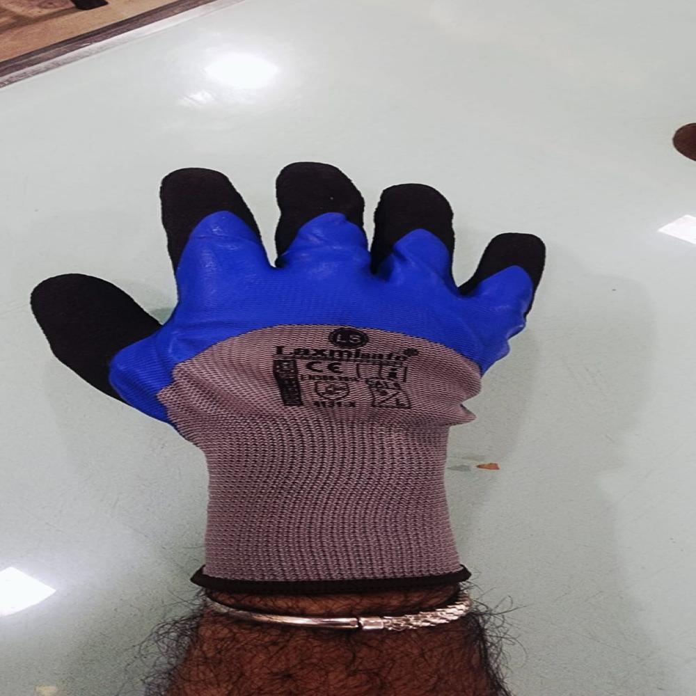 Nitrile Half Dipped Hand Gloves