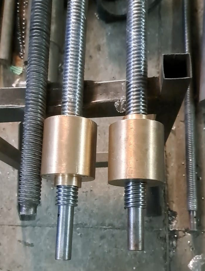 Plenomilar Lead Screw And Nut