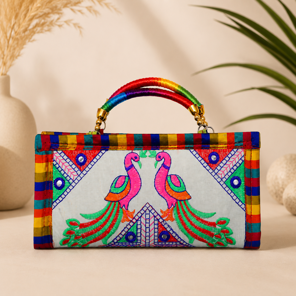 Traditional Gujarati Fabric Purse With Handle - Color: White